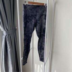 Lululemon align leggings size 8 grey tie dye